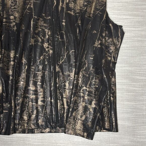 Chico’s Travelers Full Zip Black and Gold Metallic Snake Skin Jacket Size 2 - Picture 5 of 9